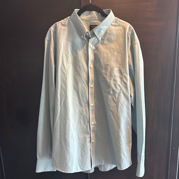 UNTUCKit Other - UNTUCKit Green and White Casual Button Down Shirt